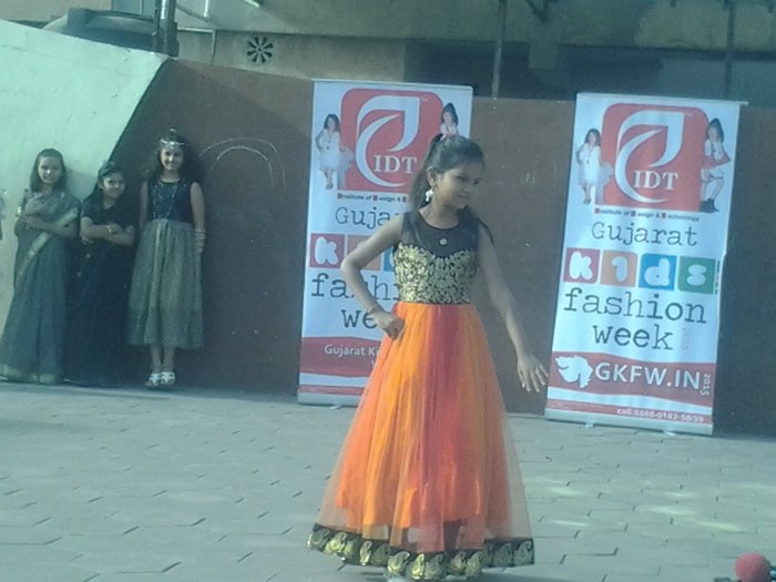 AUDITION_OF_FASHION_SHOW_BY_IDT_GUJARAT_17122014